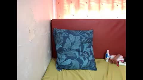 Snapshot of indian_sunshine chatting on September 9, 6:57 am indian_sunshine online show from September 9, 6:57 am