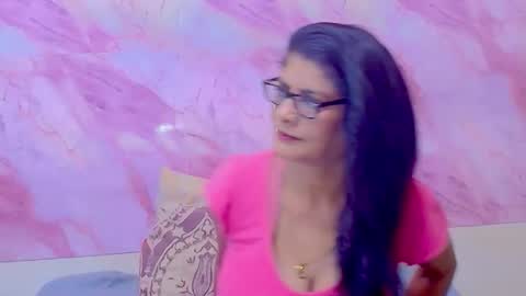 Femiez online show from November 1, 5:20 am