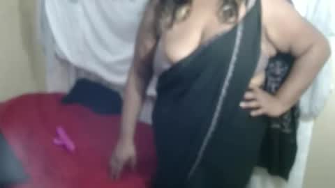 indianass38dd online show from January 6, 11:18 pm