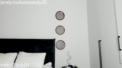 Snapshot of indianbeauty20 chatting on February 24, 11:52 am indianbeauty20 online show from February 24, 11:52 am