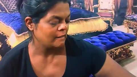 indiancherrypie online show from February 6, 6:51 am