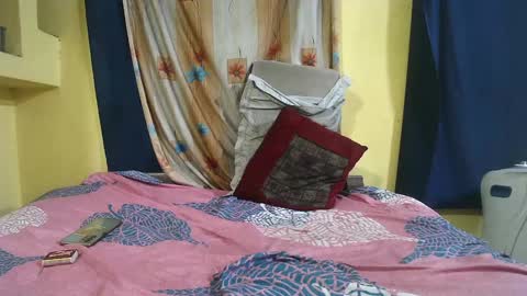 Snapshot of indiancumking chatting on January 16, 1:25 pm inindiancumking online show from January 16, 1:25 pm