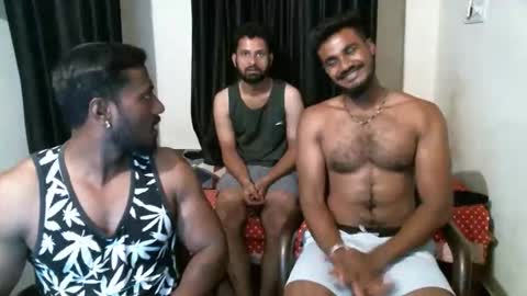 Snapshot of indiandesiguys2023 chatting on October 1, 10:21 am indian guys for you online show from October 1, 10:21 am