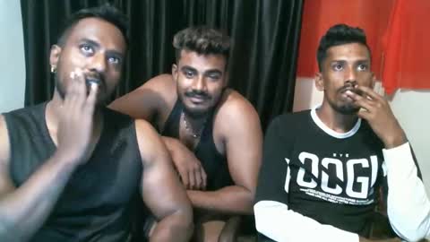 Snapshot of indiandesiguys2023 chatting on October 15, 8:36 am indian guys for you online show from October 15, 8:36 am