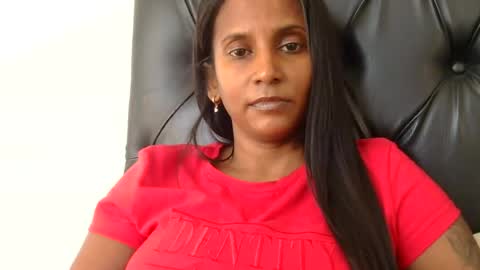 Snapshot of indianjasmin chatting on July 10, 8:07 am priya online show from July 10, 8:07 am