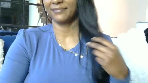 Snapshot of indianjasmin chatting on July 17, 5:36 am priya online show from July 17, 5:36 am