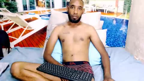 Snapshot of indianmagicmike69 chatting on January 14, 6:24 pm indianmagicmike69 online show from January 14, 6:24 pm