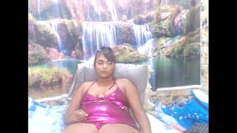 Snapshot of indianmystica694u chatting on October 15, 10:37 am indianmystica694u online show from October 15, 10:37 am