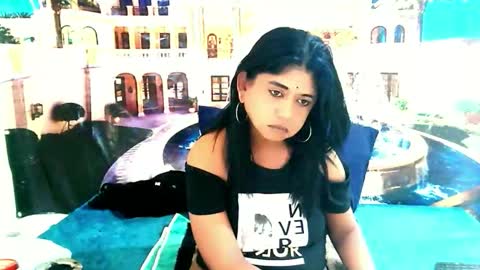 Mika online show from October 31, 7:04 pm