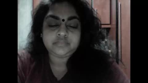 Snapshot of indianpooja1027 chatting on October 1, 8:26 pm indianpooja1027 online show from October 1, 8:26 pm
