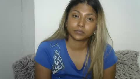 indianqtpie6 online show from November 4, 6:29 pm