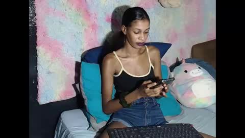 indianqueen5 online show from November 29, 10:13 pm