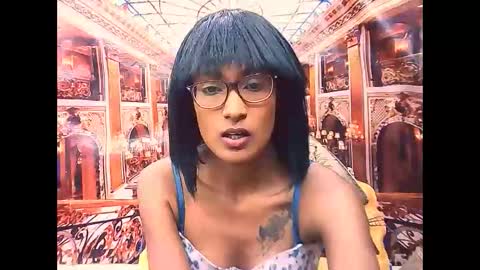 Snapshot of indianrebel4u2luv chatting on November 17, 5:35 am indianrebel4u2luv online show from November 17, 5:35 am