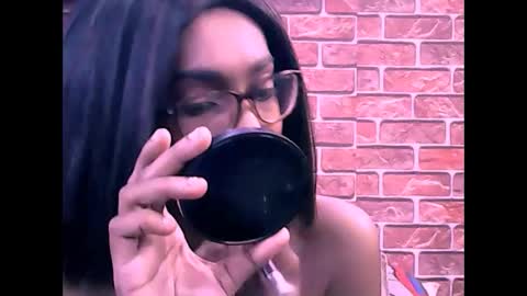 Snapshot of indianrebel4u2luv chatting on November 29, 6:05 am indianrebel4u2luv online show from November 29, 6:05 am