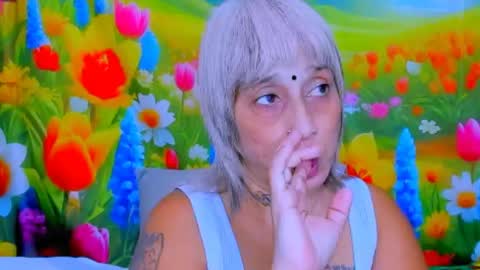 indianroxy27 online show from June 20, 6:38 am
