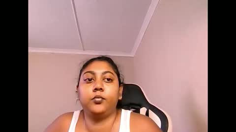 Snapshot of indianruby21 chatting on February 18, 9:16 am indianruby21 online show from February 18, 9:16 am