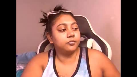 Snapshot of indianruby21 chatting on April 14, 7:25 am indianruby21 online show from April 14, 7:25 am