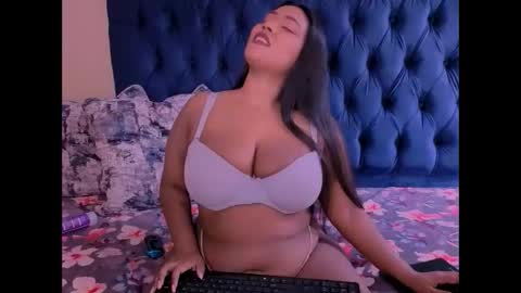 indiansapphirex online show from November 29, 6:05 am