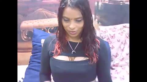 indiansexyass4u2luv online show from February 24, 3:31 pm