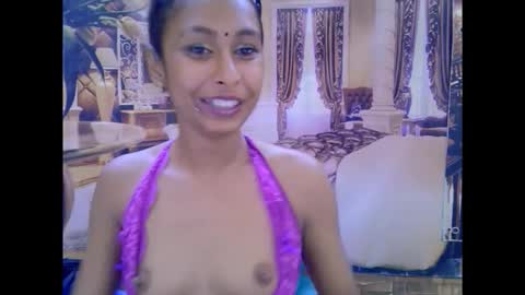 indiansexybutt4u2luv online show from February 26, 6:12 am