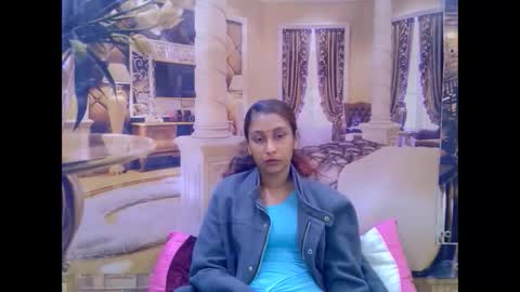 indiansexybutt4u2luv online show from March 14, 5:46 am