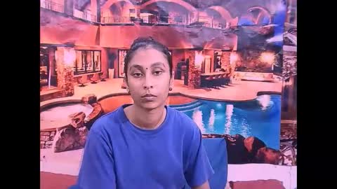 indiansexybutt4u2luv online show from March 31, 6:25 am