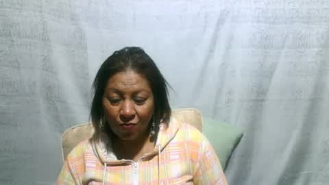 Snapshot of indiansexymilf chatting on July 14, 5:12 am candice online show from July 14, 5:12 am