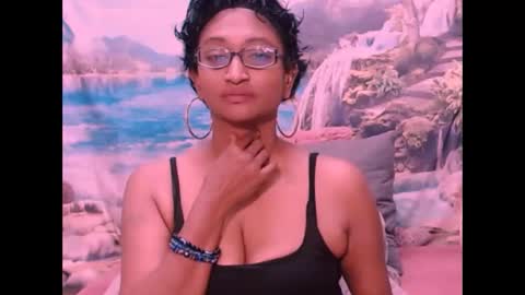 Snapshot of indianspicy69 chatting on February 3, 7:10 pm Shreya online show from February 3, 7:10 pm