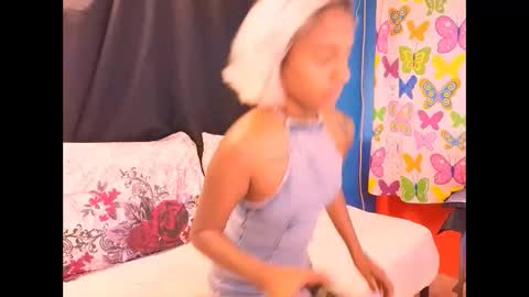 Snapshot of indiansumaya29 chatting on February 2, 5:50 am indiansumaya29 online show from February 2, 5:50 am