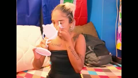 Snapshot of indiansumaya29 chatting on February 19, 6:09 am indiansumaya29 online show from February 19, 6:09 am