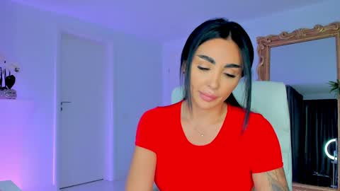 Hellen online show from September 30, 1:05 pm