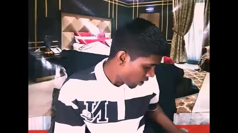 Snapshot of indianthuggin chatting on June 4, 6:36 pm BabyFace online show from June 4, 6:36 pm