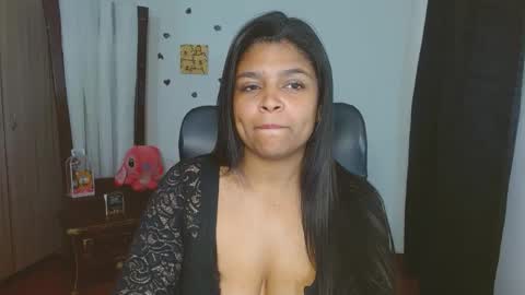 Aleja vallejo online show from September 30, 3:17 pm