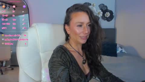 Indigo Wild  online show from November 9, 11:03 pm
