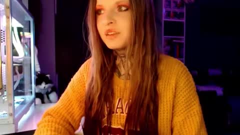 Snapshot of inesdesire chatting on February 25, 4:31 pm InesDesire online show from February 25, 4:31 pm