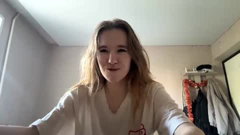 Snapshot of inespacheco chatting on July 1, 12:40 pm Sofia online show from July 1, 12:40 pm