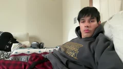 Lucas online show from December 18, 4:39 pm