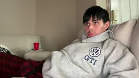 Lucas online show from January 29, 4:36 am