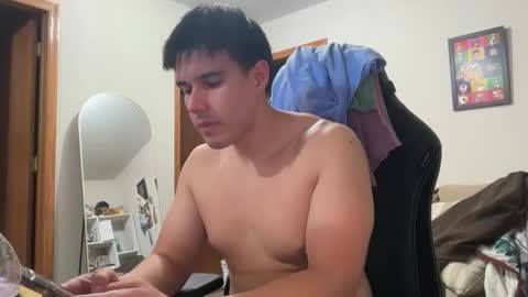 Lucas online show from November 18, 3:45 am