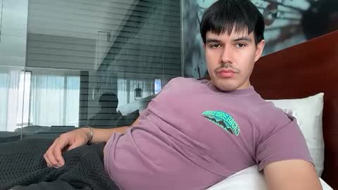 Lucas online show from November 23, 3:01 pm