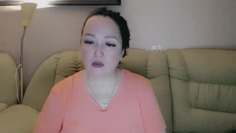 Snapshot of infinity_loveliness chatting on November 20, 12:05 pm Infinity online show from November 20, 12:05 pm