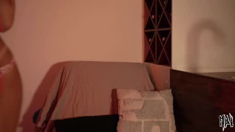 Snapshot of informal_ chatting on September 21, 9:49 pm MAL --- online show from September 21, 9:49 pm