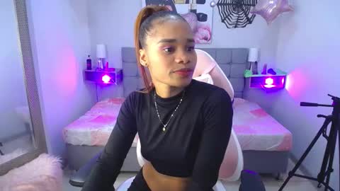 ingrid03_taffur online show from November 4, 8:08 pm