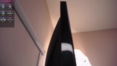 ingrid03_taffur online show from December 2, 8:48 pm