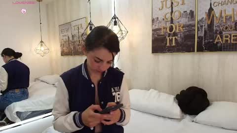 Ingrid online show from May 8, 12:54 pm