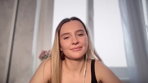 Snapshot of iniva05 chatting on March 14, 12:32 pm iniva05 online show from March 14, 12:32 pm