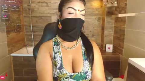 Snapshot of iniya_parul chatting on April 27, 2:59 pm Iniya online show from April 27, 2:59 pm