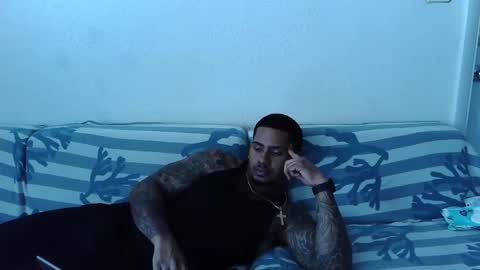 inkcouple27 online show from January 11, 6:13 pm