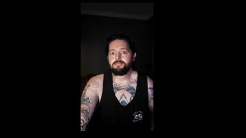 Snapshot of inkeddilfwhitenorthh chatting on June 8, 10:10 pm inkeddilfwhitenorthh online show from June 8, 10:10 pm