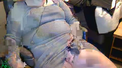 Snapshot of inkedjay169 chatting on December 14, 10:56 am Madelaine online show from December 14, 10:56 am